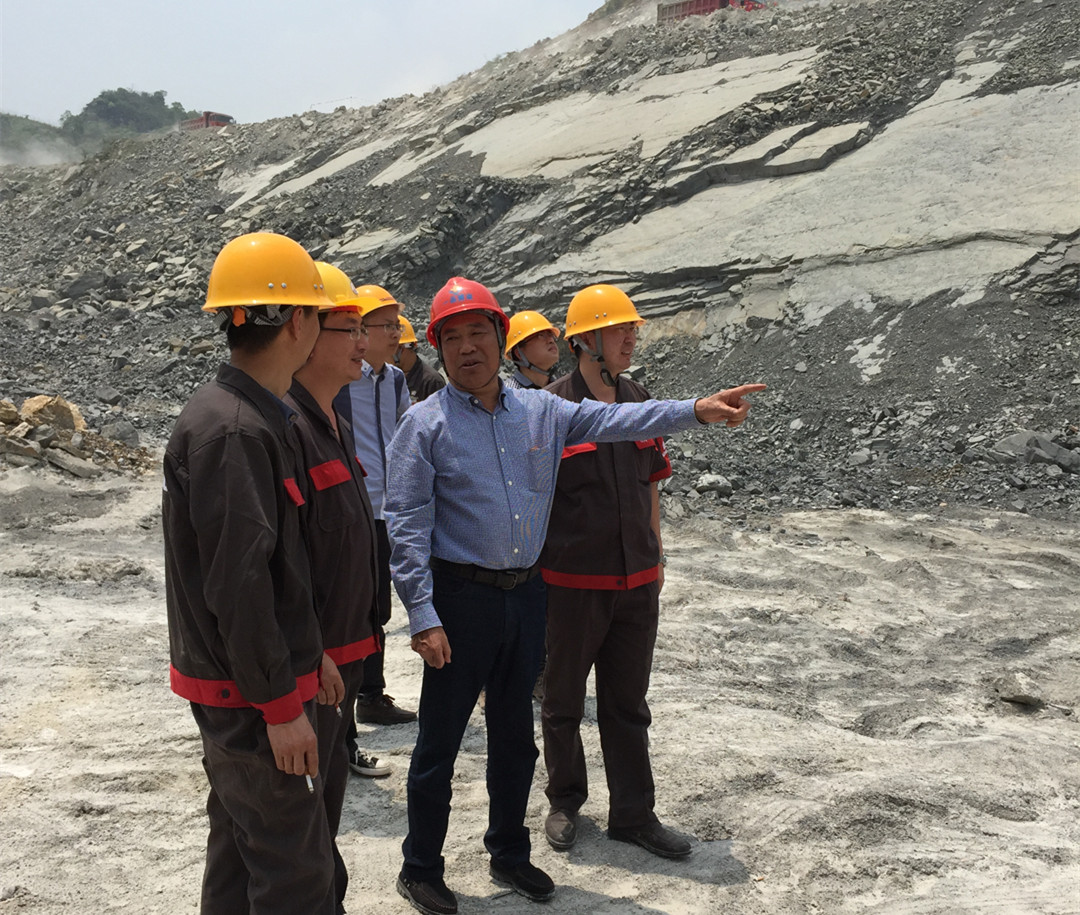 勞動(dòng)者光榮